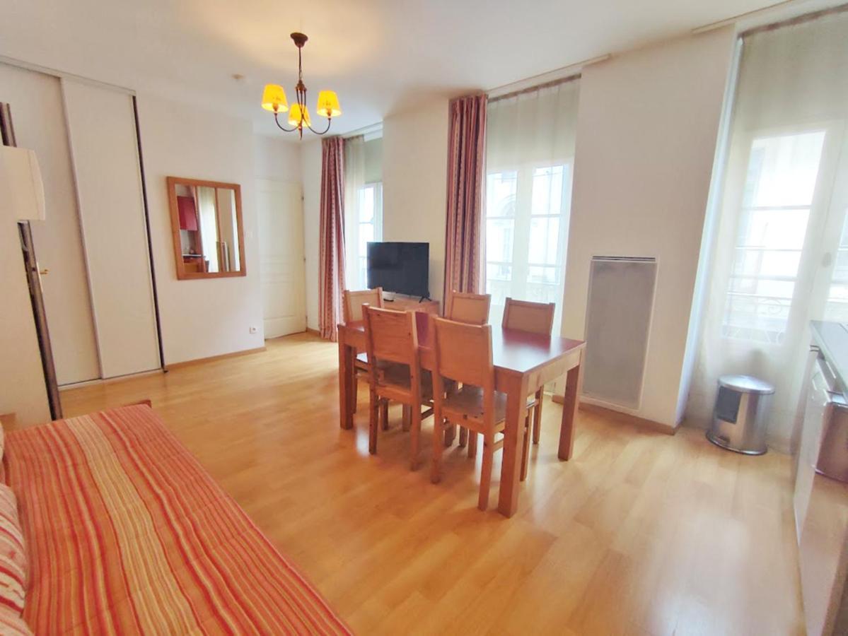 Ostal, T3, Centre Luchon, Wifi, Casier A Skis, Ascenseur, 6 Personnes Bagneres-de-Luchon Экстерьер фото